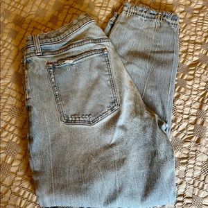 Abercrombie & Fitch High Rise Mom Jeans